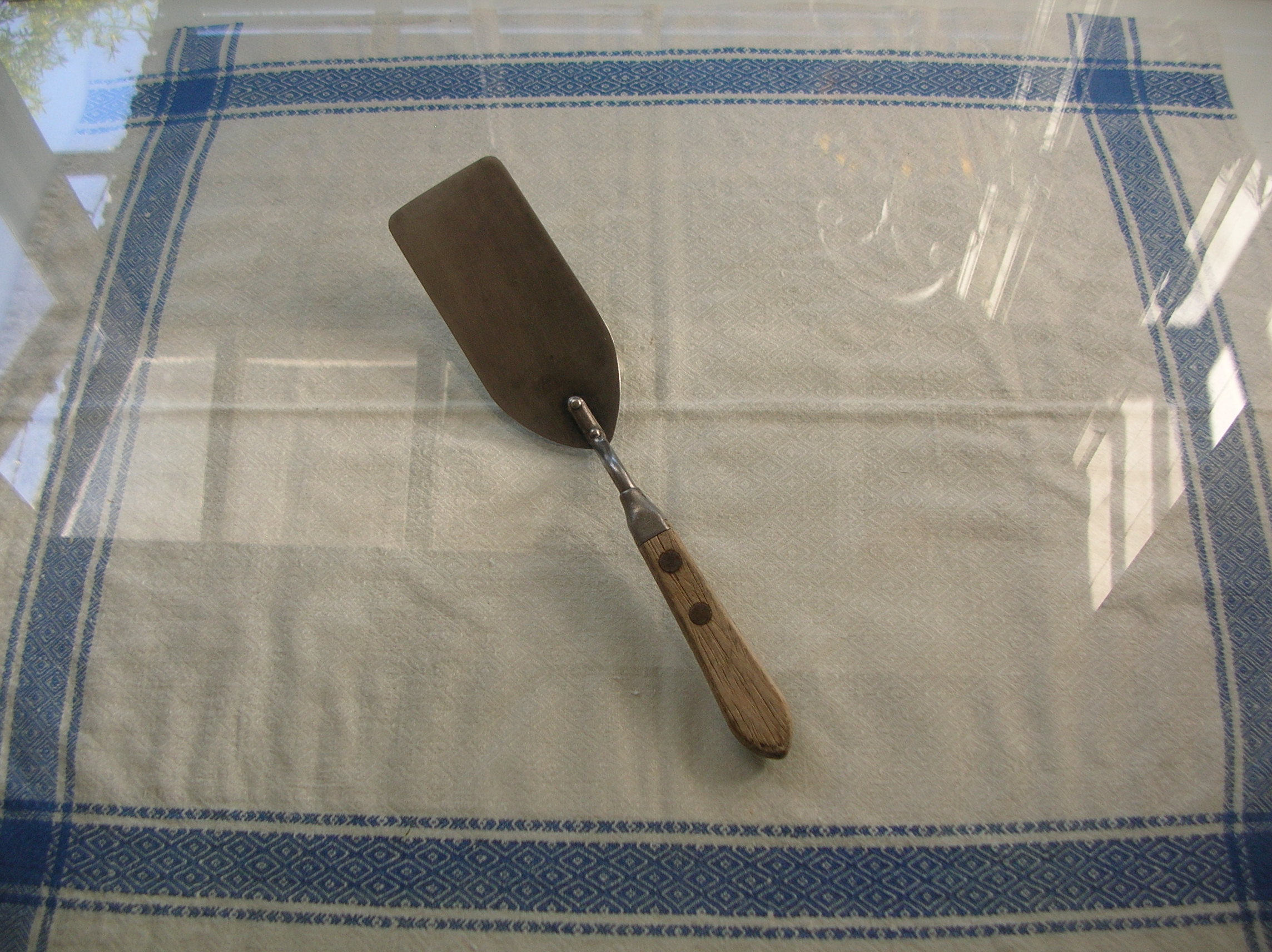 The inherited spatula